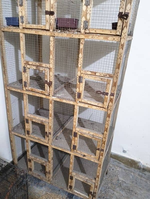 Wooden Cage for sale 8 portion. 4