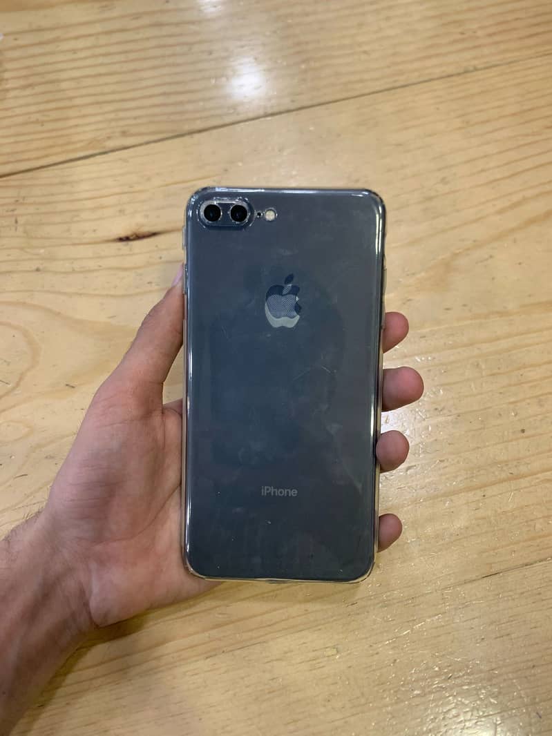 IPhone 8Plus 10/10 condition 3