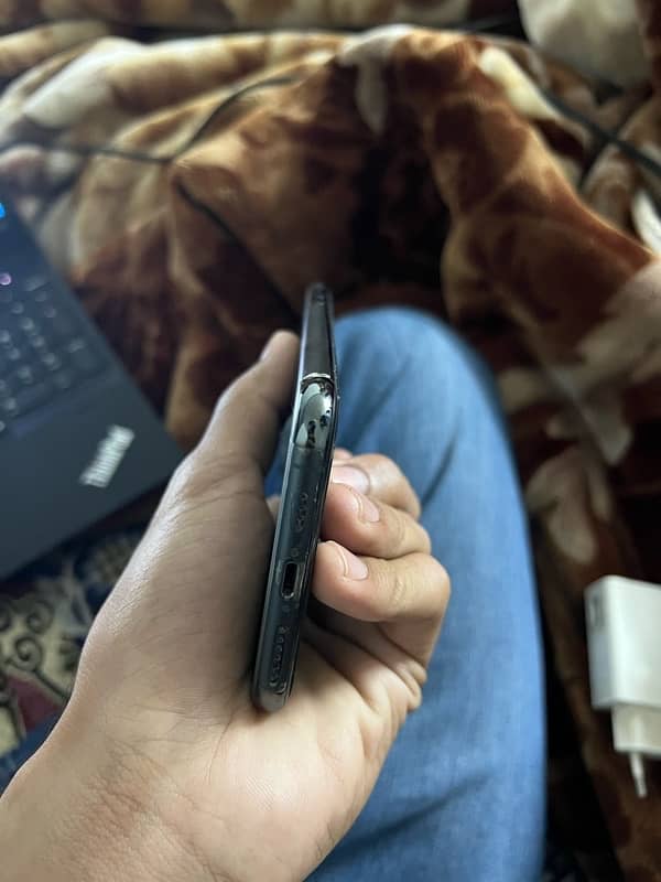 iphone 11 pro max 64gb jv 3