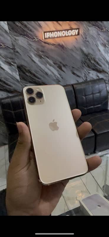 iphone 11 pro pta 256gb 93% health waterpack 03164204910 1