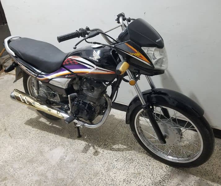 Honda Dream 125 8