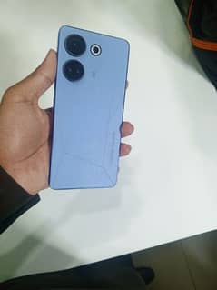 camon 20