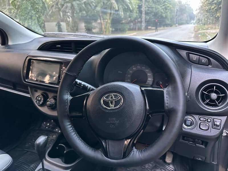 Toyota Vitz 2019/2021/2022 F1.0 Full Option 8