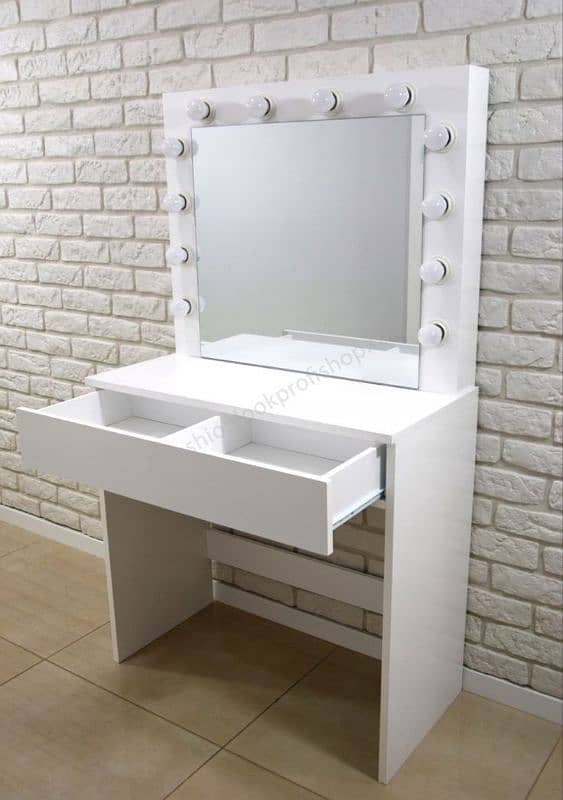 White Vanity Table with Led lights 1