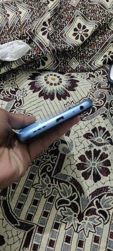 vivo y20 4 128 for sale urgent  all ok 2