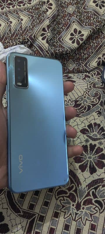 vivo y20 4 128 for sale urgent  all ok 6