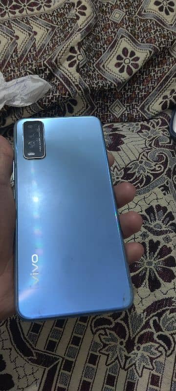 vivo y20 4 128 for sale urgent  all ok 7