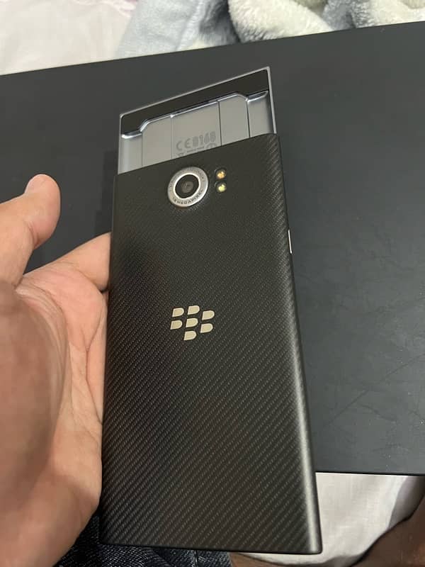 Blackberyy Priv Black 1