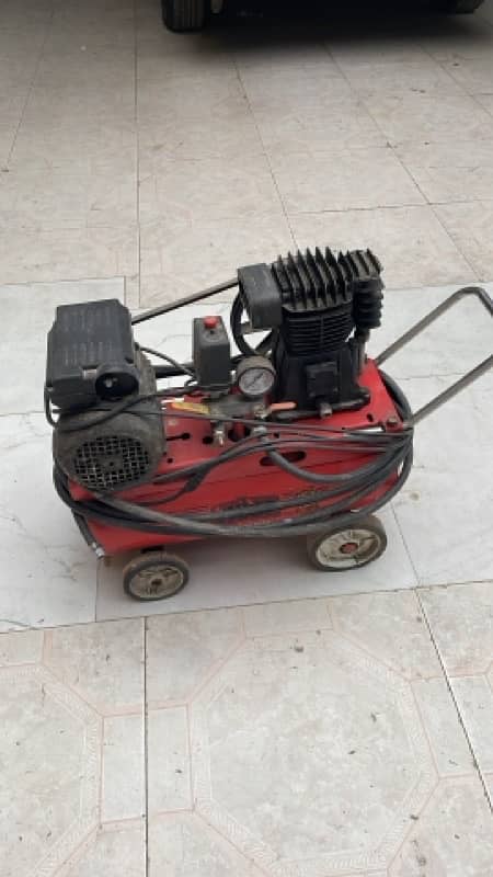 automatic air compressor in working condition 2