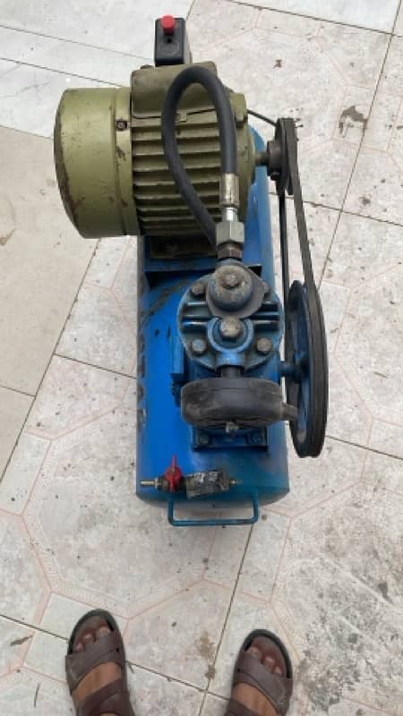 automatic air compressor local assemble 50 pound 4