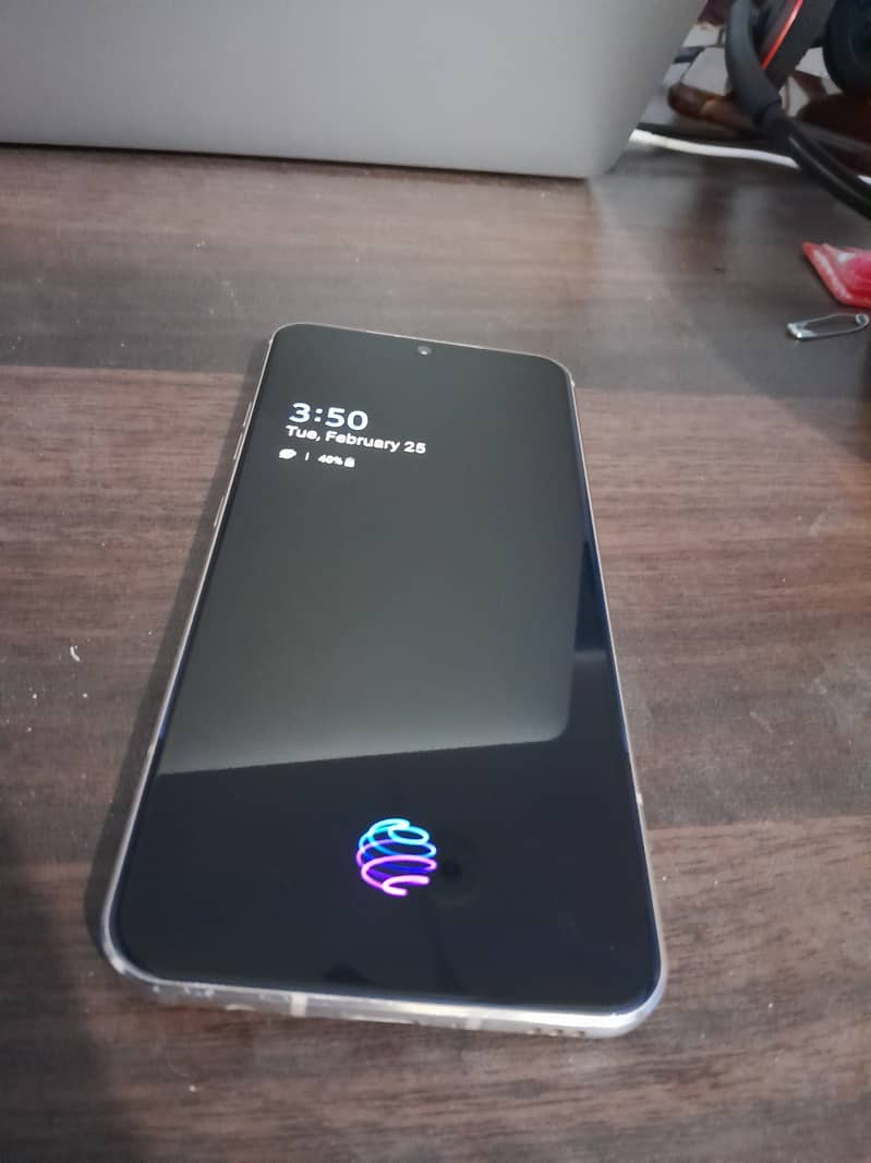 LG V60 ThinQ 5G  10/10  Condition Just Like New 9