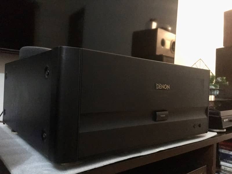 Denon POA 2800 Power with matching Preamp Denon PRA 1500 3