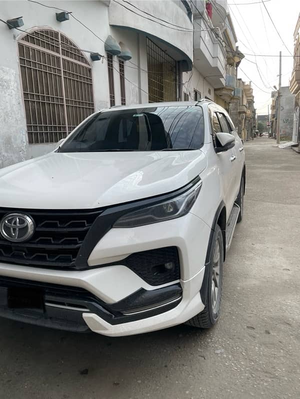 Toyota Fortuner Sigma 2021 1