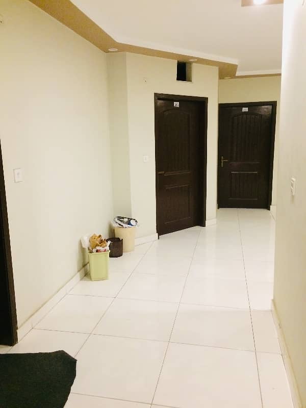 A 300 Square Feet Flat Located In Johar Town Is Available For Rent 3