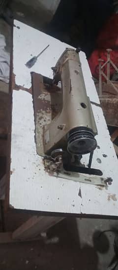 Sewing machine for sail