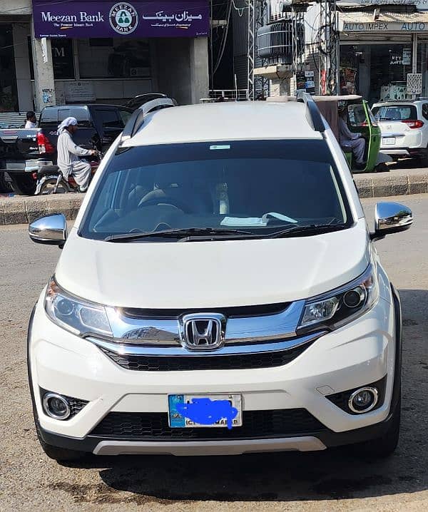 Honda BR-V S 2019 1