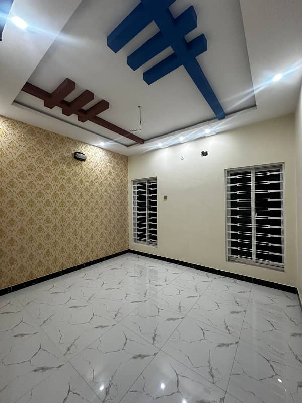 5 Marla Brand New Upper Portion For Rent In Park View City Lahore. 3