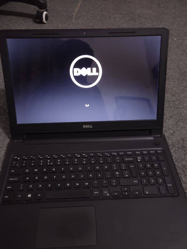 Dell core i7  laptop 4