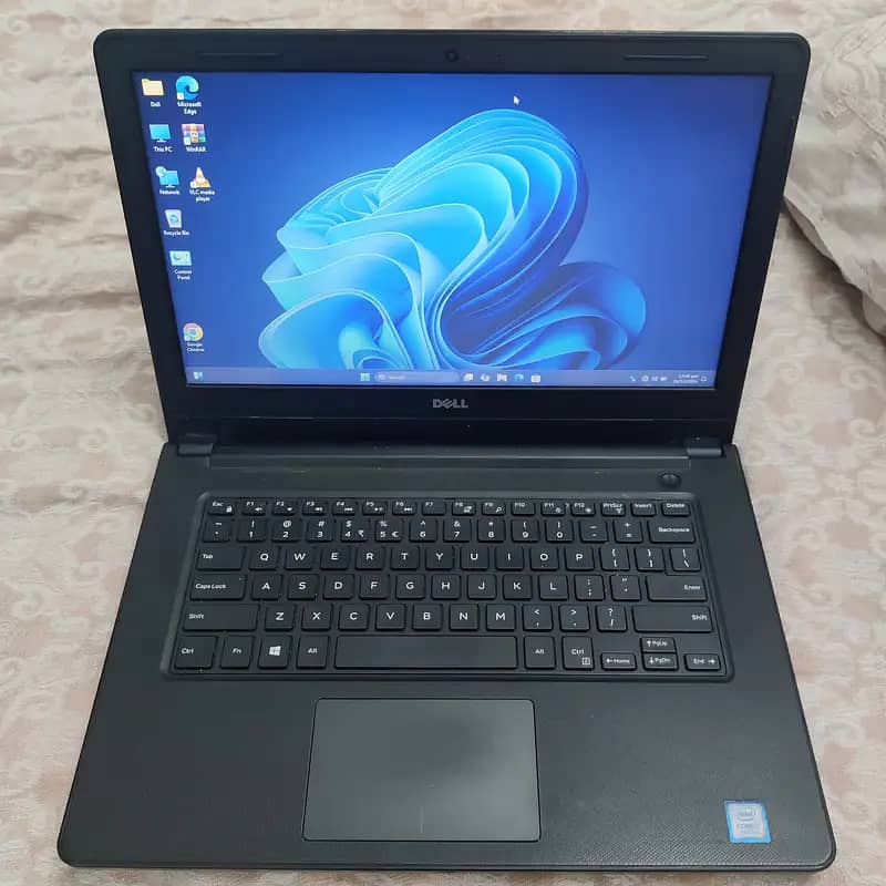 Dell i7 7th 128GB SSD 250GB HDD 8GB Ram 4GB GPU Personal Laptop 5