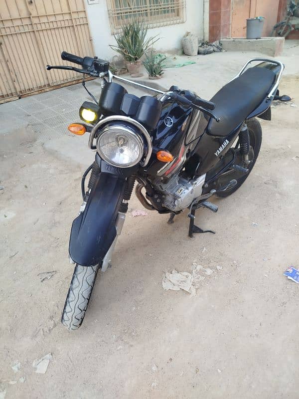 Yamaha YBR G 125 original millage 24k my name 2