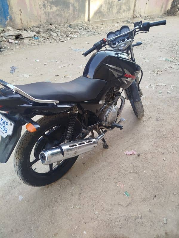 Yamaha YBR G 125 original millage 24k my name 9