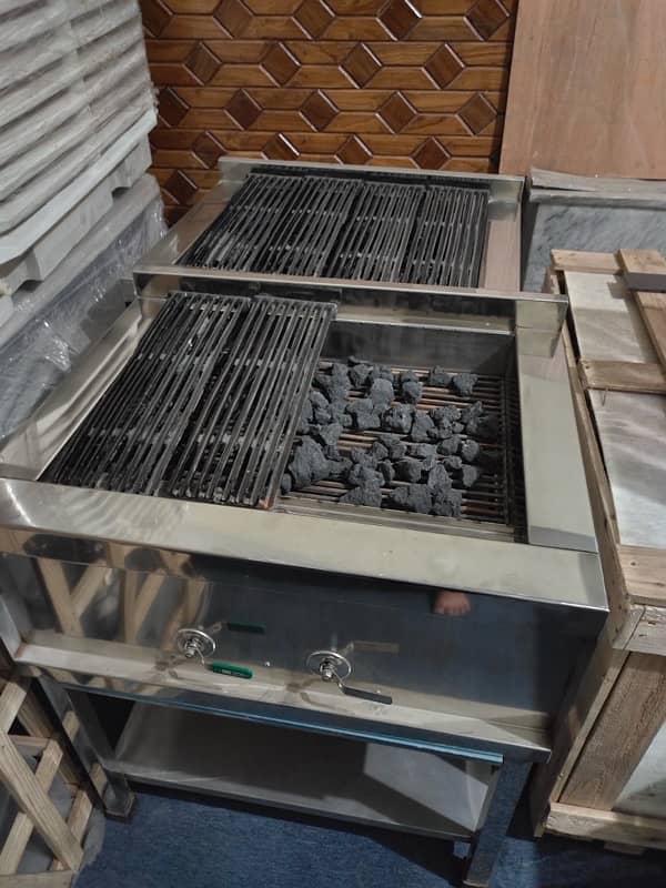 Charcoal Grill standard size available 4