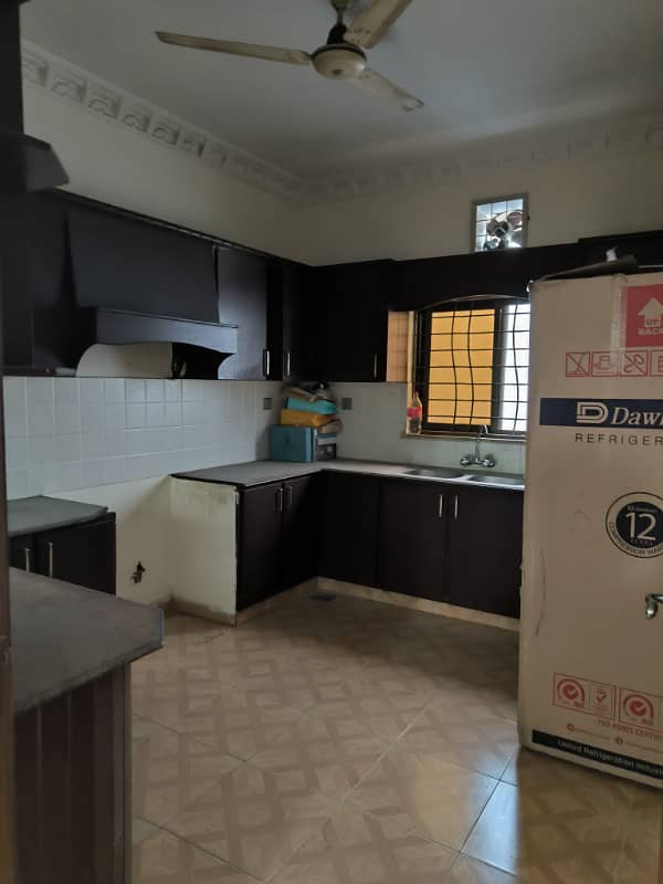 KANAL FULL HOUSE 5 BED DOUBLE KITCHEN 7