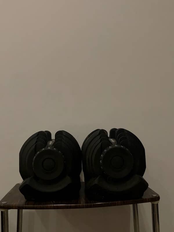 BOWFLEX IMPORTED ADJUSTABLE PREMIUM DUMBBELLS 3