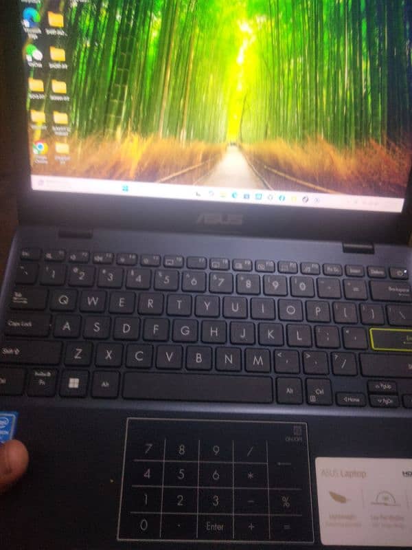 Asus notebook PC 0