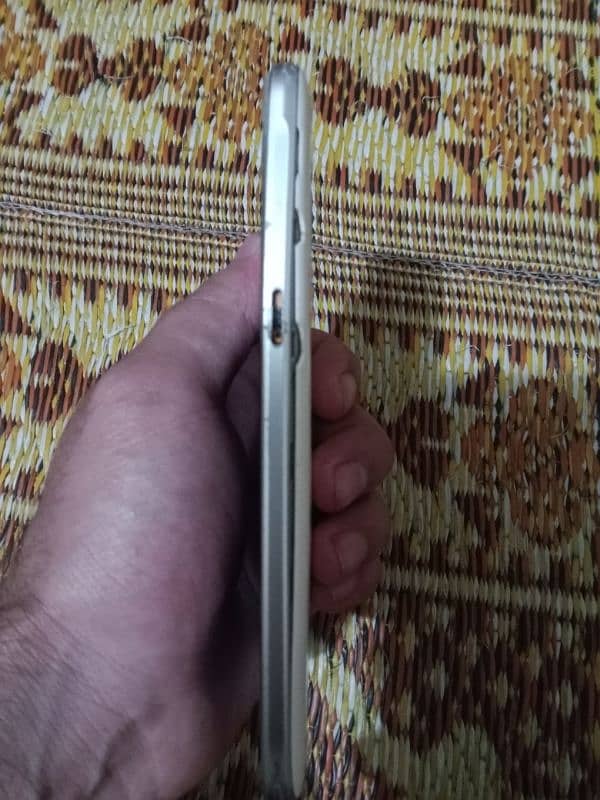 Selling J5 (6) 2