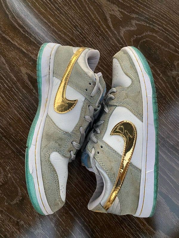 Nike SB Dunk Low Sean Cliver 0