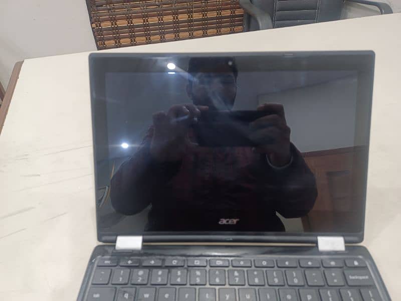 Acer Chromebook all ok Just (Display Nahi Ata) 1