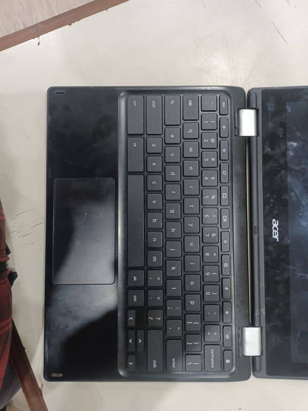 Acer Chromebook all ok Just (Display Nahi Ata) 2