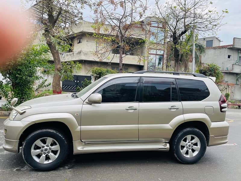 Toyota Prado 2004 TZ G 3.4 Without Sunroof with FINAL PRICE 2