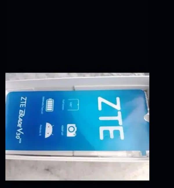 ZTE blade V30 vita 1