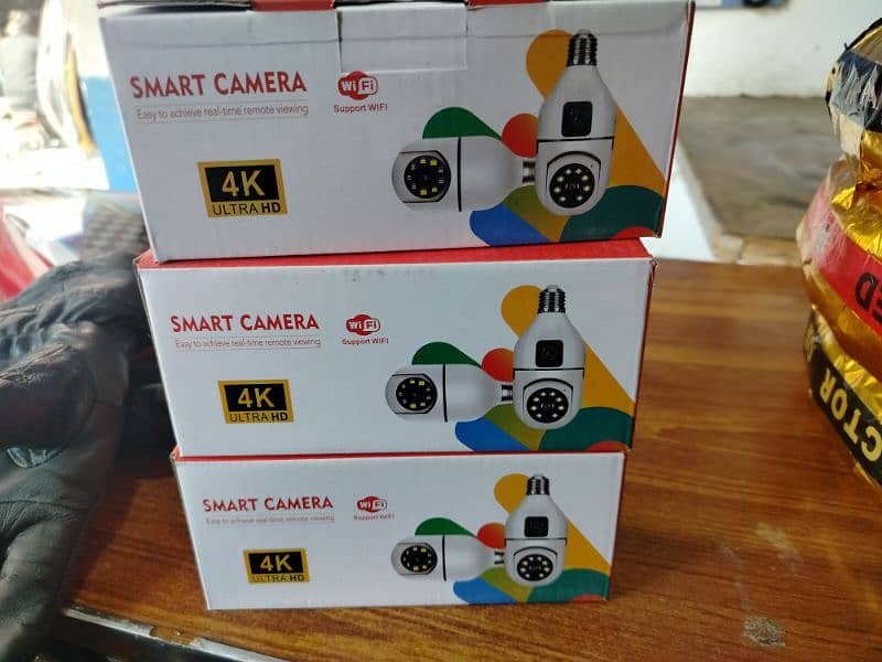 2 wirles holder waifai camera krdny py 3sra camera free hsal kry 1