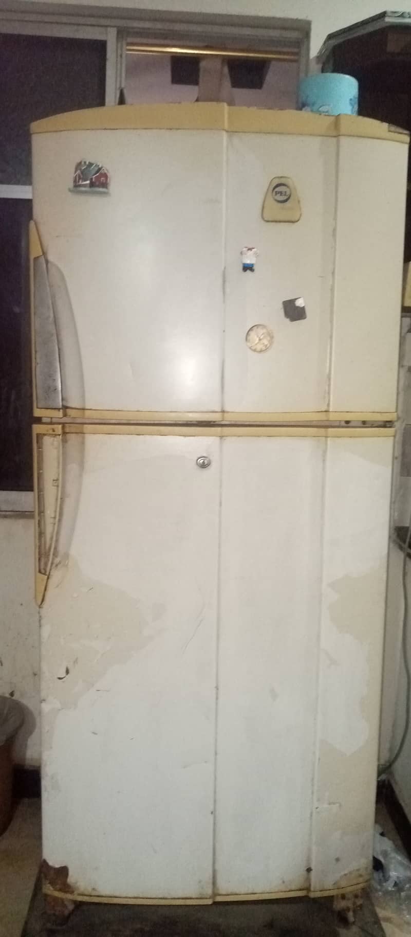 Selling old  pel refrigerator 7