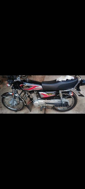 Honda CG 125 black 0