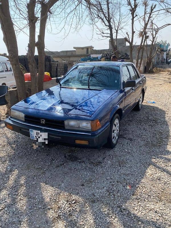 Honda Accord 1983 10/10 sunroof 1