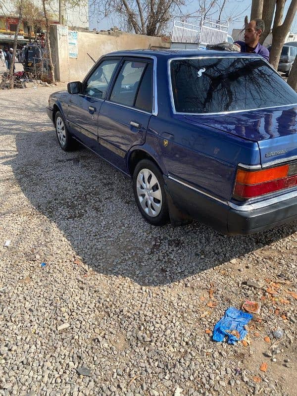 Honda Accord 1983 10/10 sunroof 3