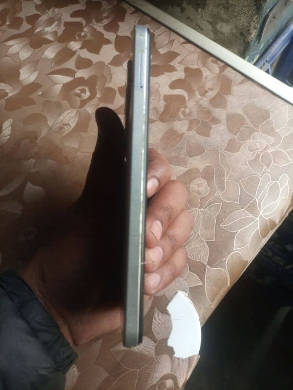 Infinix smart 8 pro 4