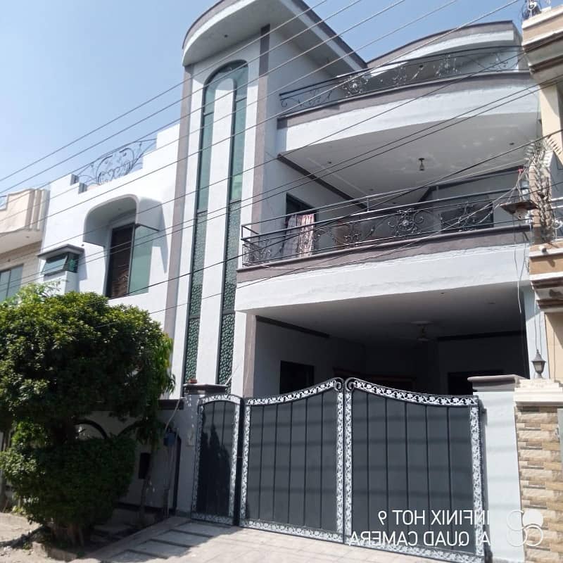 10 Marla House For Sale In Johar Town, Block L Prime Location With 5 Bedrooms And Modern Amenities 12