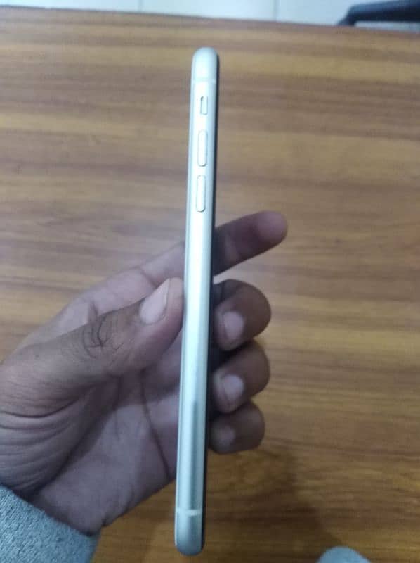iphone 11 3