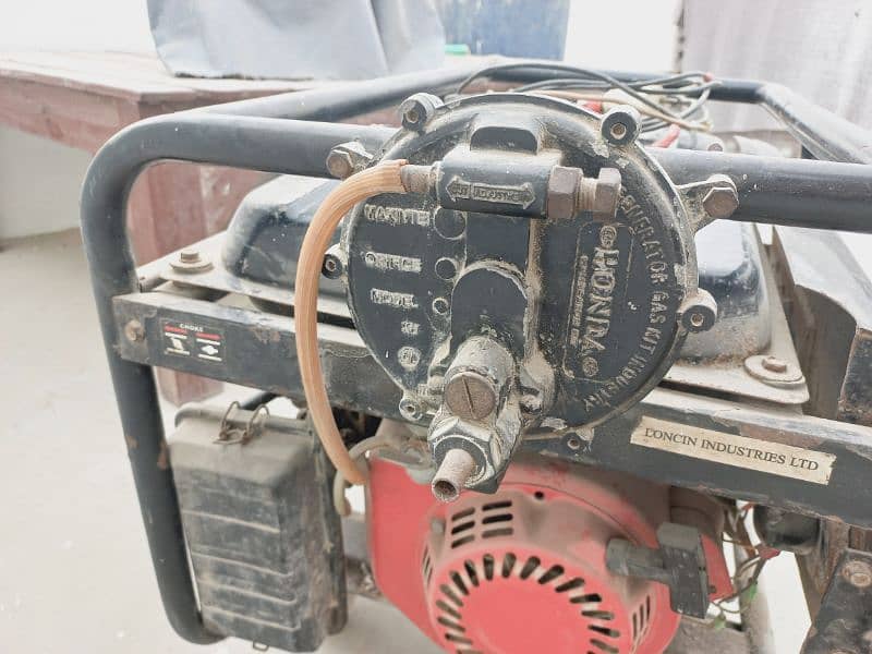 urgent sale generator 2.5 KVA 5