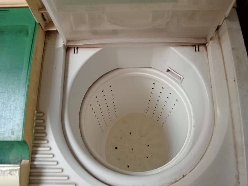 Washing machine For sale 2