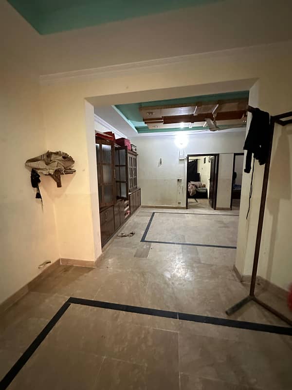 UPPER PORTION FOR RENT LOCATION MUMTAZ COLONY 2