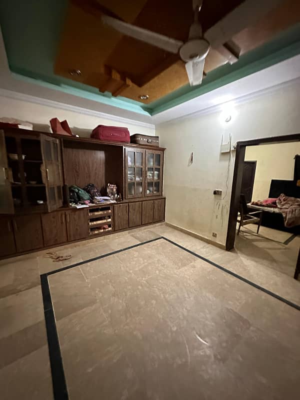 UPPER PORTION FOR RENT LOCATION MUMTAZ COLONY 4