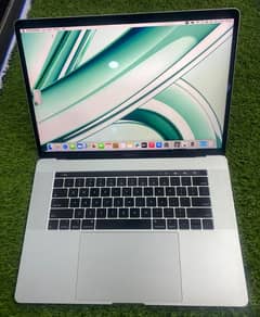 MacBook pro 2018 (Core i7) (16/512)