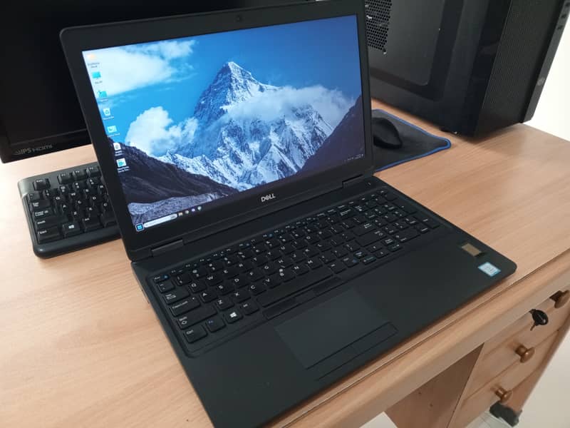 Dell latitude 5590 i7 8th Gen 15.6 inch Touch Laptop 0