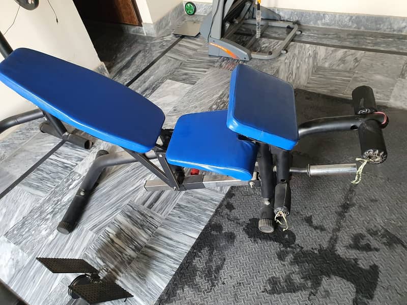 Good condition Gym Equipment for sale 5